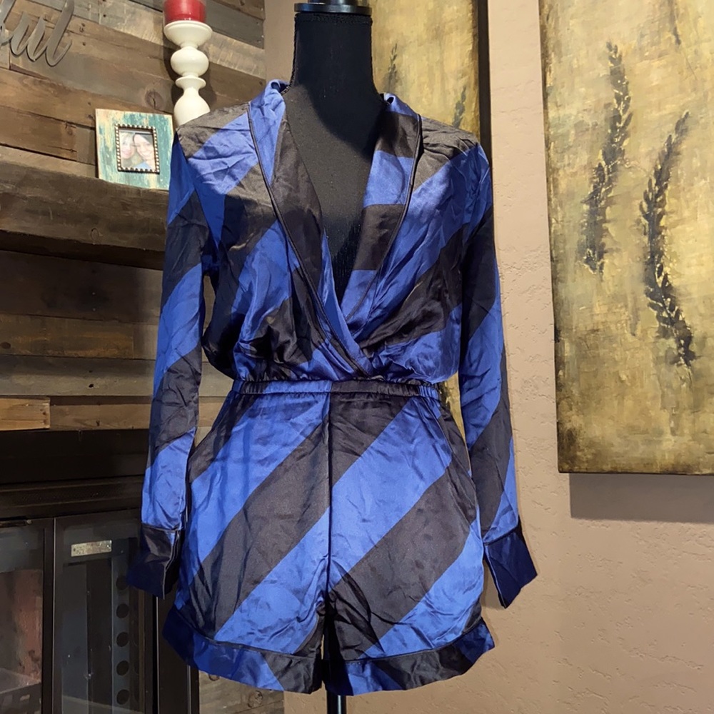 NWOT Victoria’s Secret romper